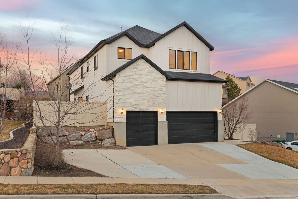 Photo of 11979 N ITHICA DR, Highland, UT 84003 (MLS # 2141719)