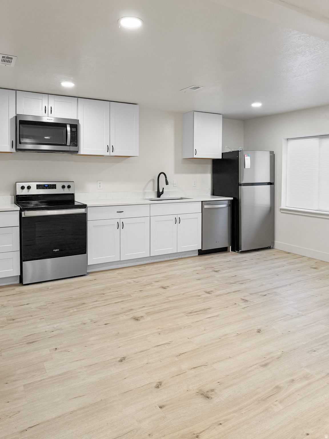 HIGHLAND HILLS - Residential