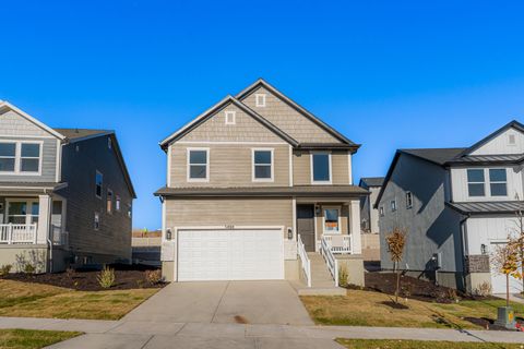 Photo of 1498 W BOSEMAN WAY #624, Saratoga Springs, UT 84045 (MLS # 2106555)
