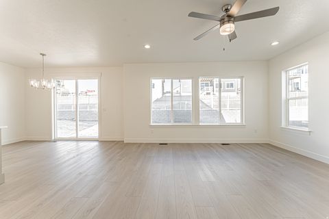 Tiny photo for 1498 W BOSEMAN WAY #624, Saratoga Springs, UT 84045 (MLS # 2106555)