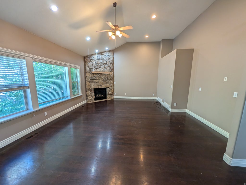 Photo of 8994 S FOREST CIR, Cedar Hills, UT 84062 (MLS # 2185735)
