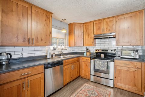Tiny photo for 7185 W TENWAY DR S, West Valley City, UT 84128 (MLS # 2141414)