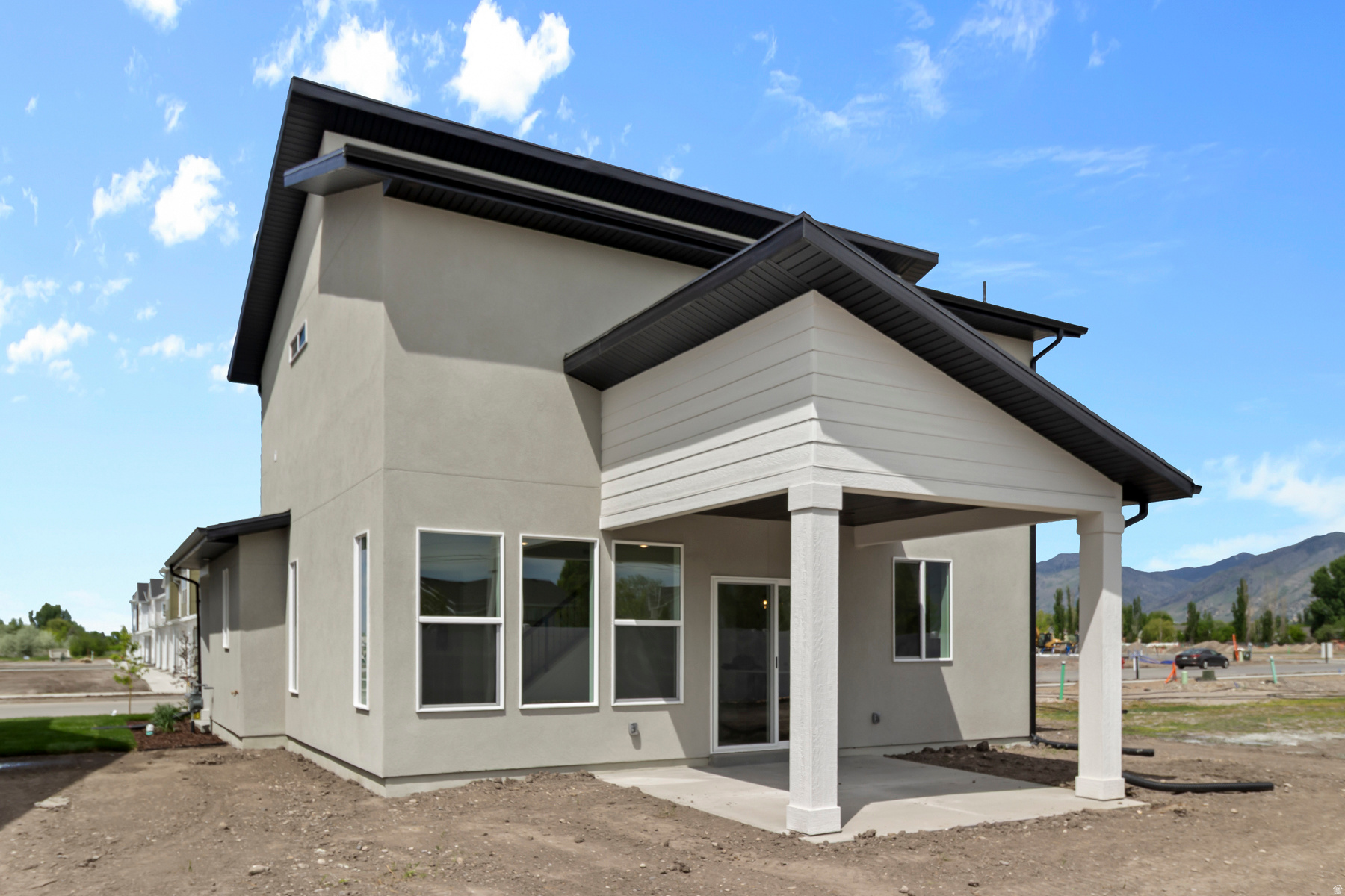 RIDGELINE PARK - Residential