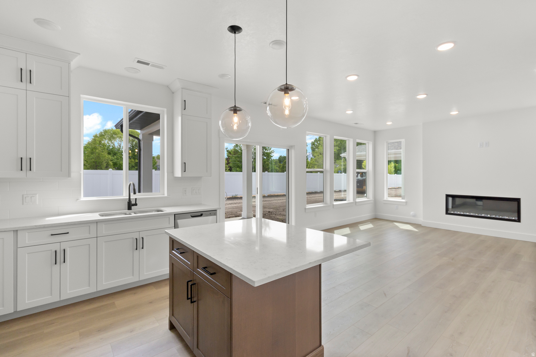 RIDGELINE PARK - Residential