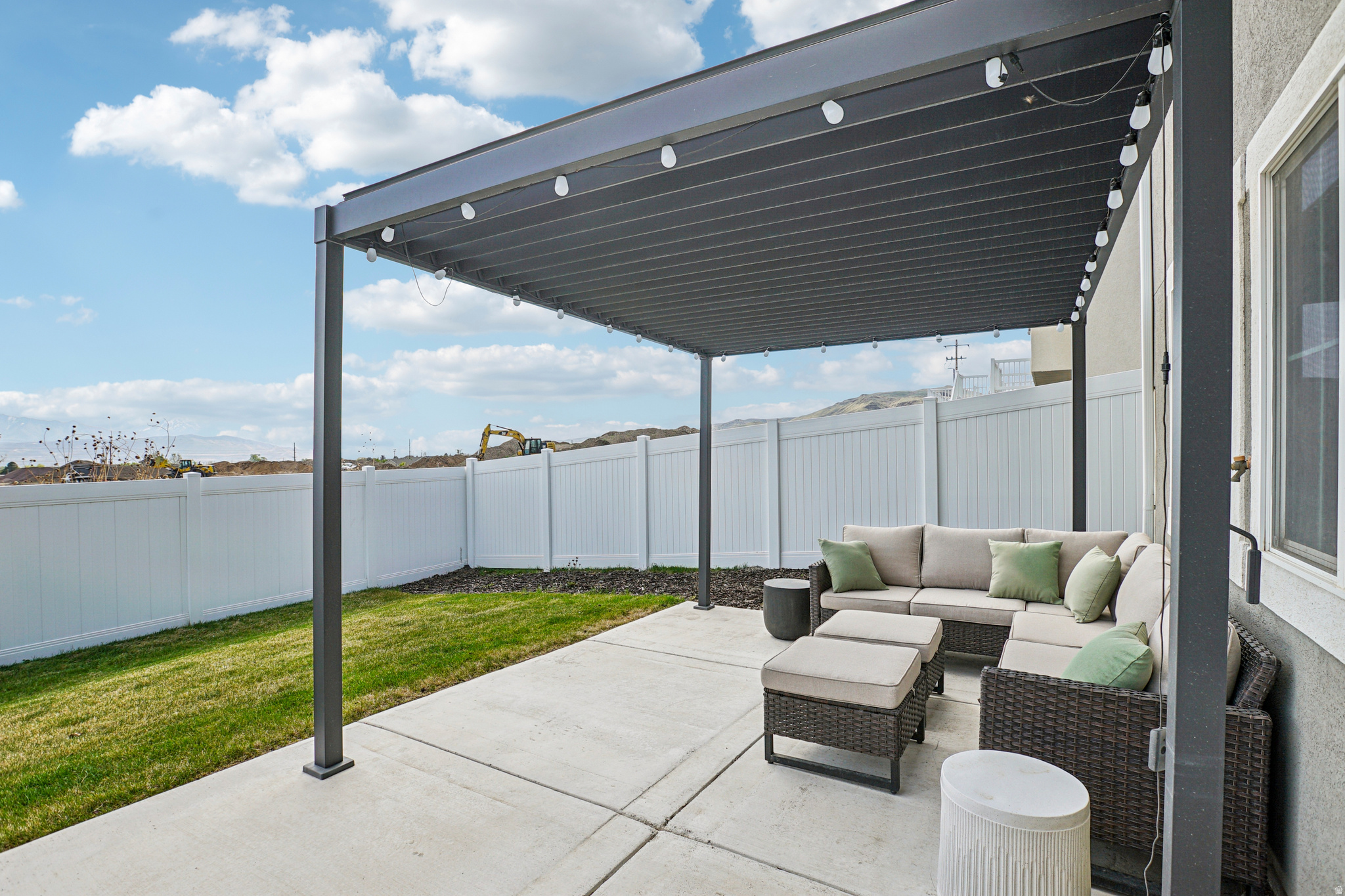 HIDDEN OAKS CLTN 713 - Residential