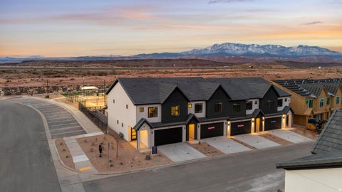Tiny photo for 1708 S VIEWCREST DR #3086, Washington, UT 84780 (MLS # 2186189)