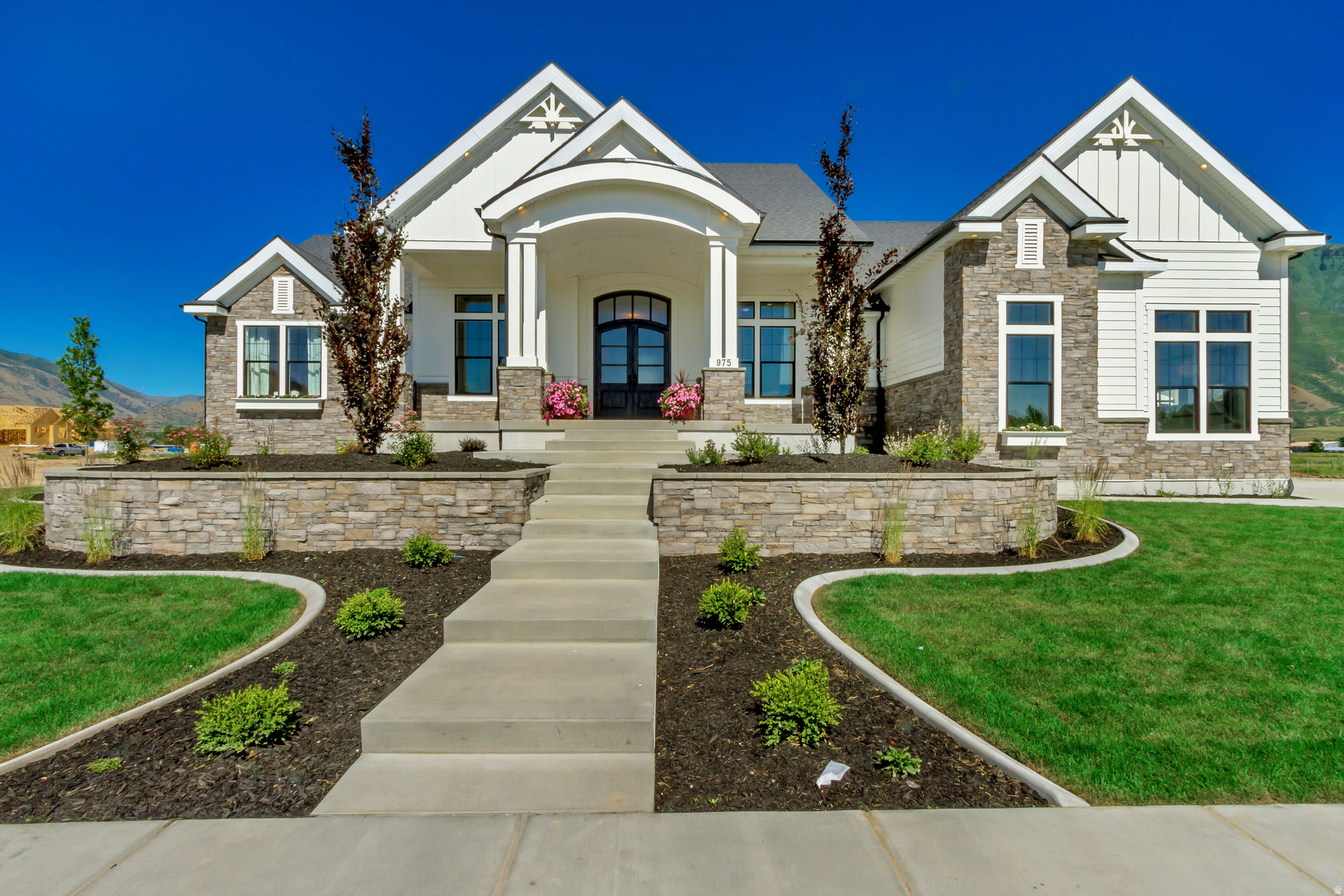 GOBLE ESTATES - Residential
