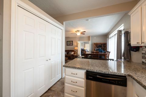 Tiny photo for 5385 S NEW HAMPTON DR W #21, Murray, UT 84123 (MLS # 2126099)