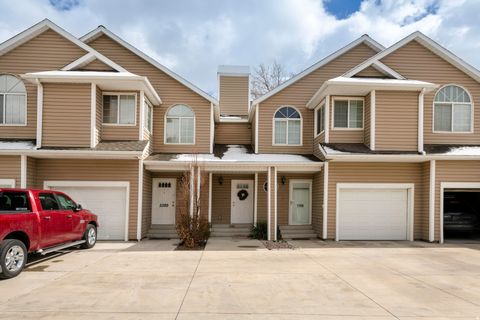 Photo of 5385 S NEW HAMPTON DR W #21, Murray, UT 84123 (MLS # 2126099)