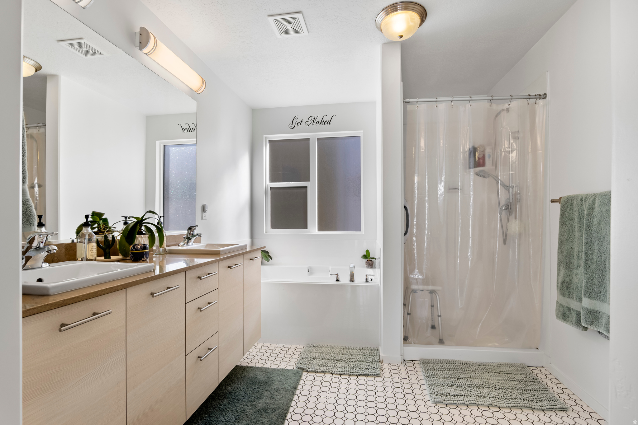 KENNECOTT - Residential