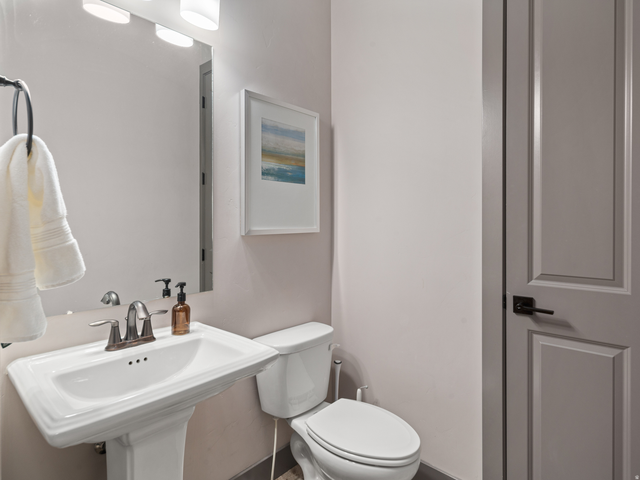 EDGEWATER - Residential