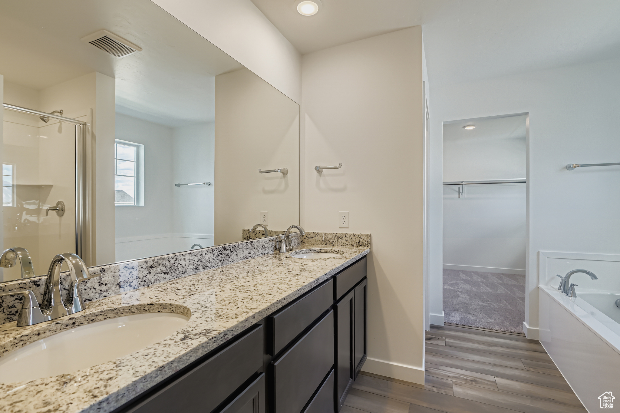 SUMMER SPRINGS - Residential