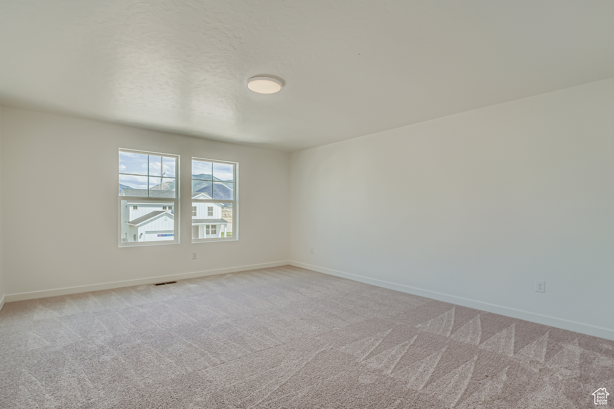 SUMMER SPRINGS - Residential