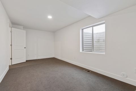 Tiny photo for 981 S RED BARN DR, Santaquin, UT 84655 (MLS # 2141783)