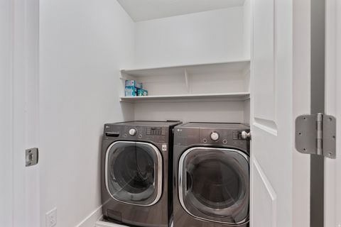 Tiny photo for 981 S RED BARN DR, Santaquin, UT 84655 (MLS # 2141783)