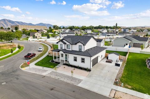 Tiny photo for 585 W 20 N, Hyrum, UT 84319 (MLS # 2134689)