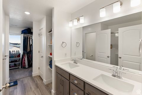 Tiny photo for 585 W 20 N, Hyrum, UT 84319 (MLS # 2134689)