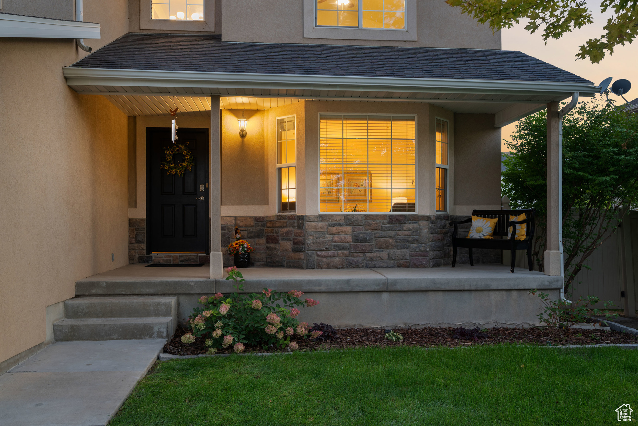 MOUNTAIN MEADOWS - Residential