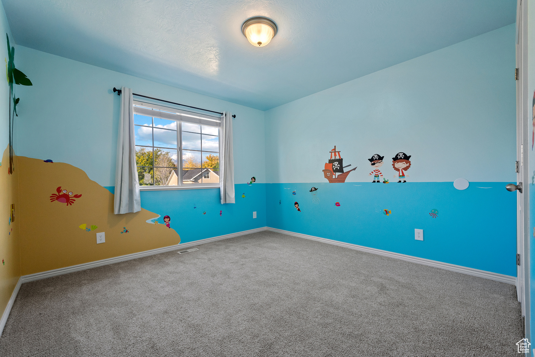 MOUNTAIN MEADOWS - Residential