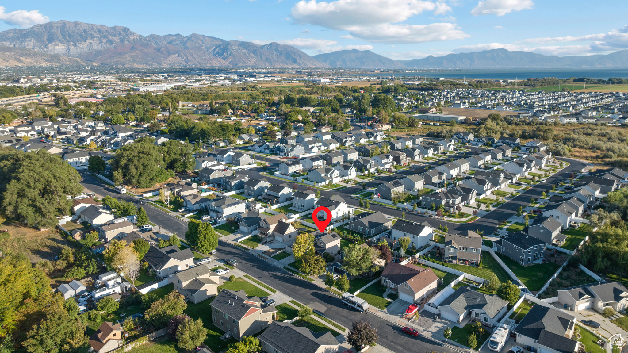 MOUNTAIN MEADOWS - Residential