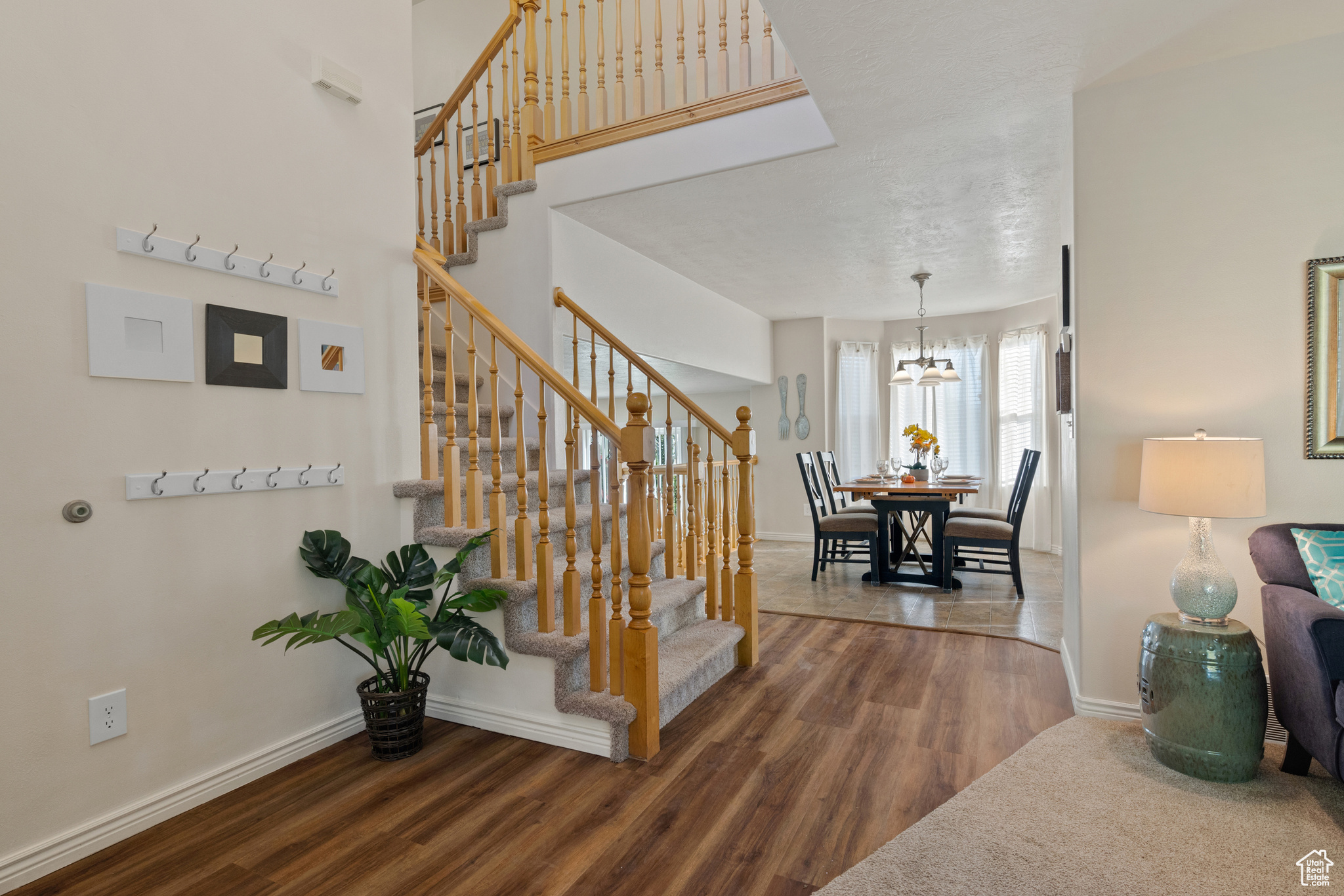 MOUNTAIN MEADOWS - Residential