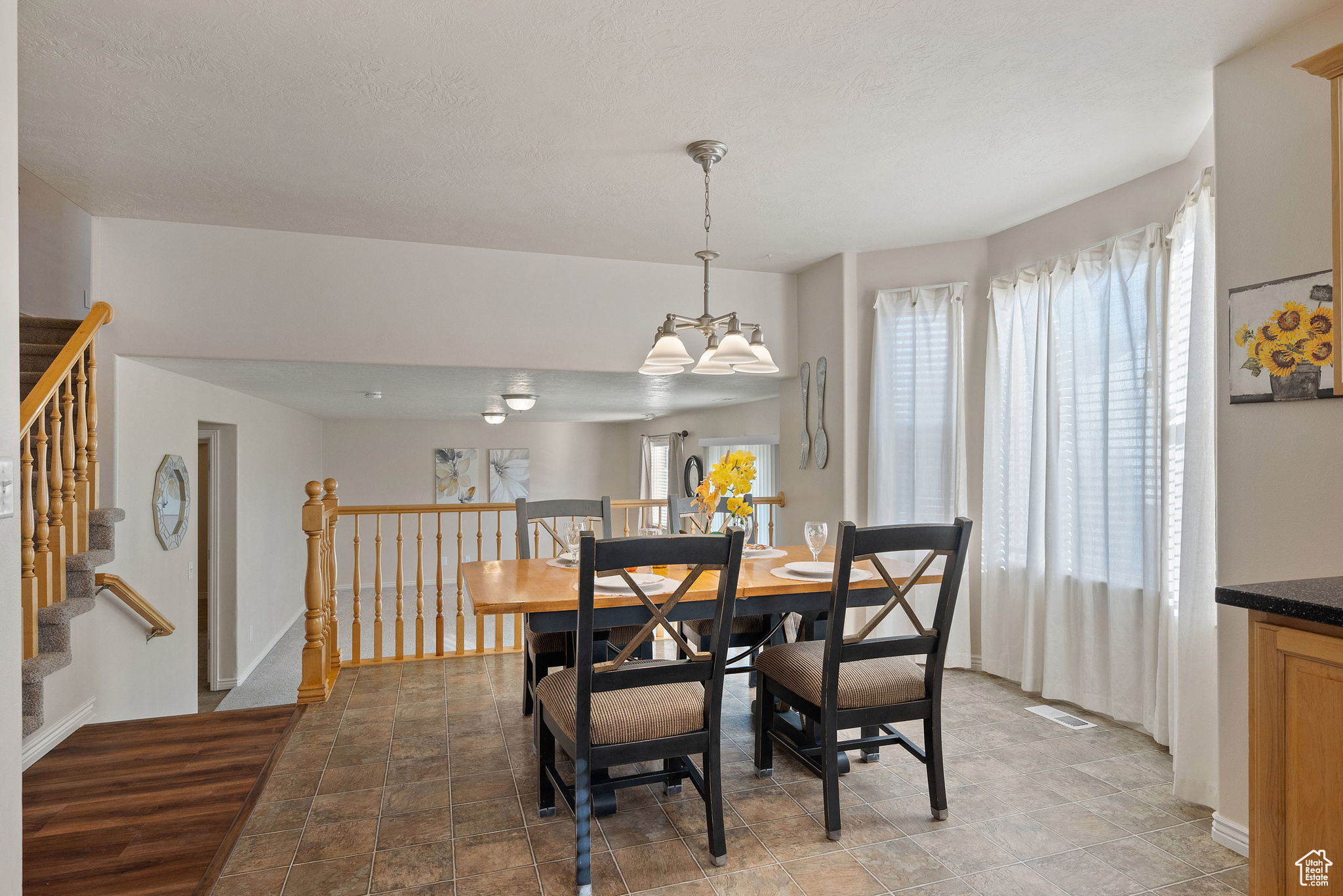 MOUNTAIN MEADOWS - Residential