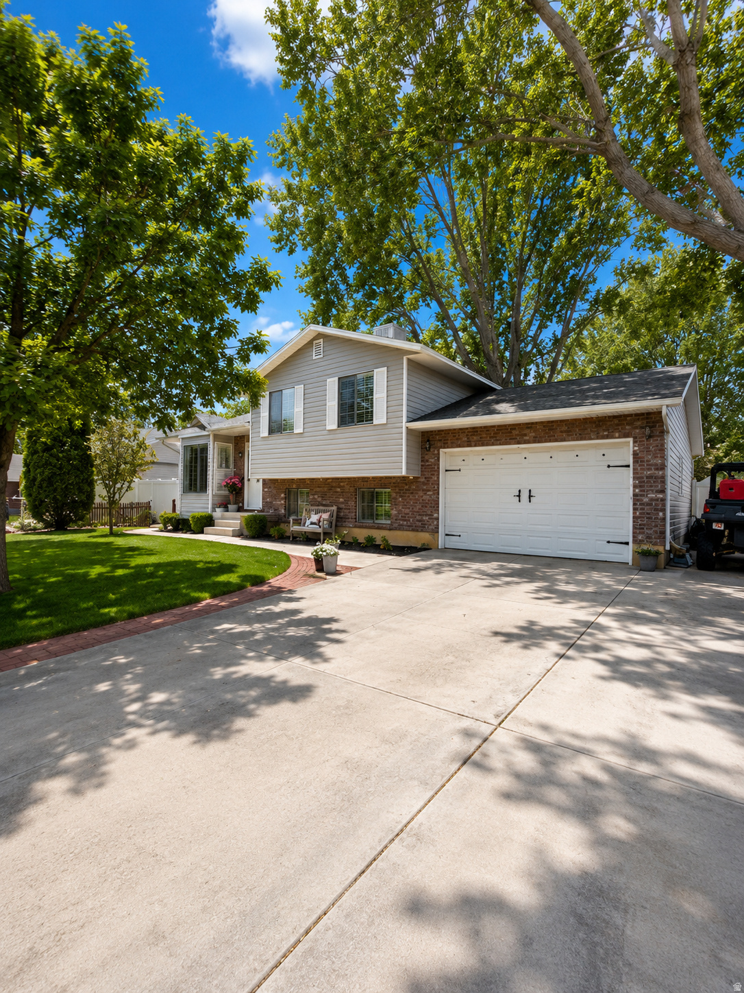MIDLAND HEIGHTS SUBDIVISION - Residential