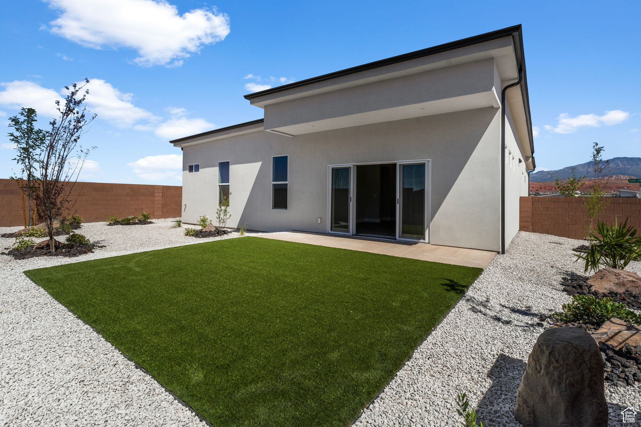 1044 E Coyote Crest Dr, Washington, Utah image 31