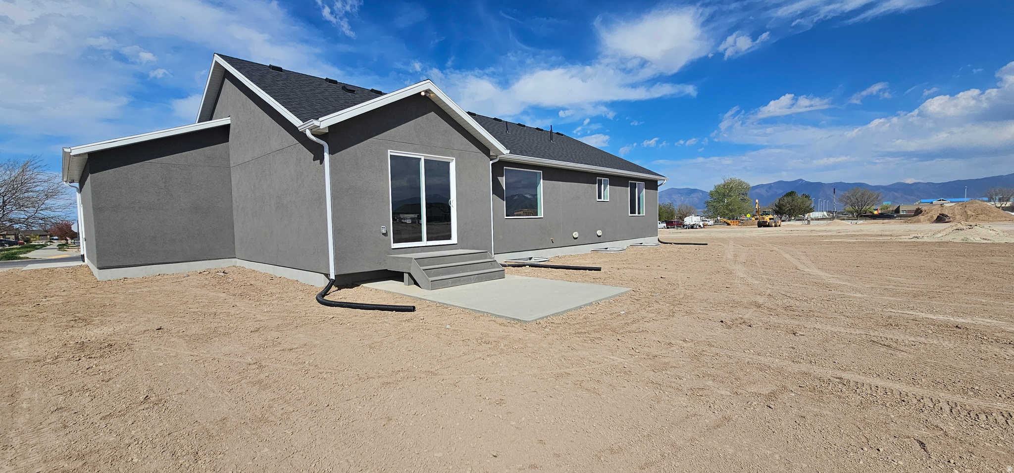 COWBOY ESTATES - Residential