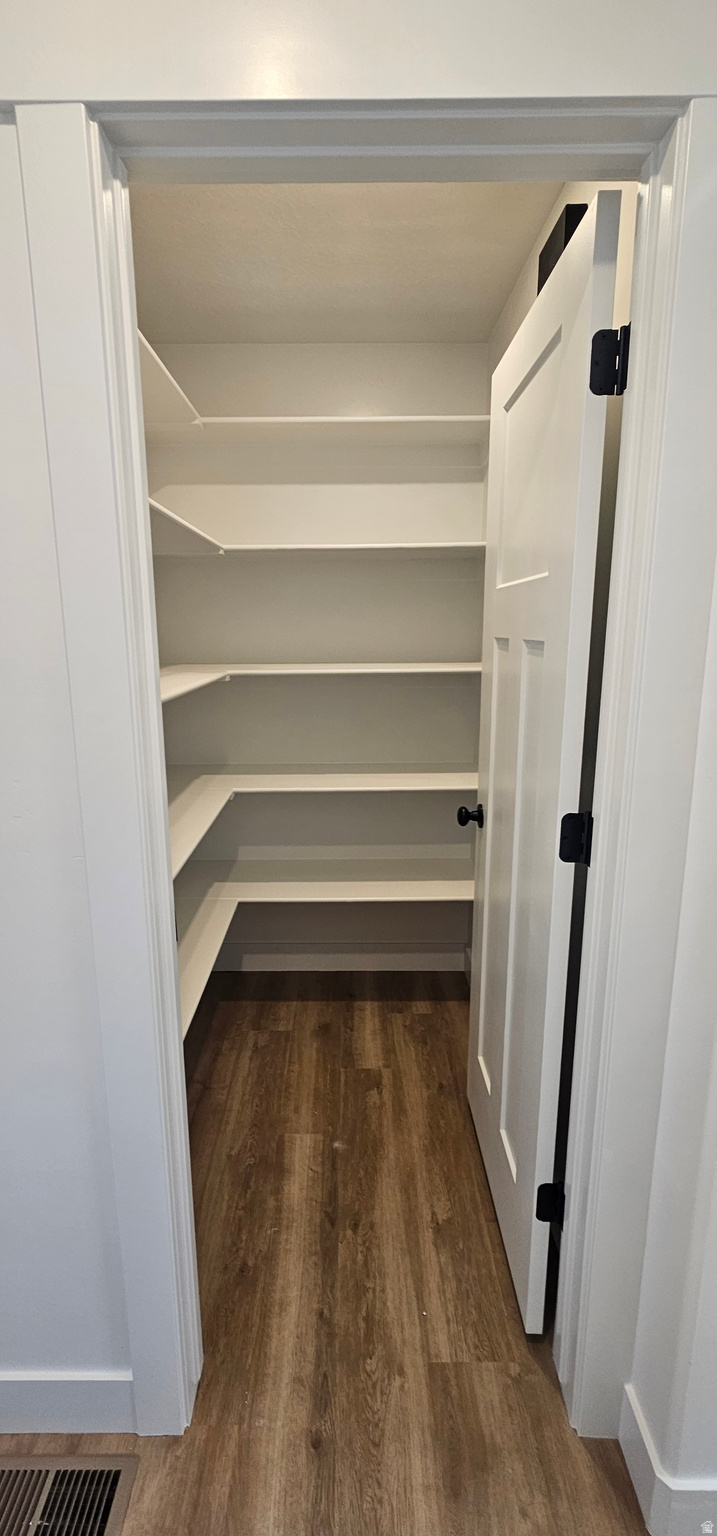 COWBOY ESTATES - Residential