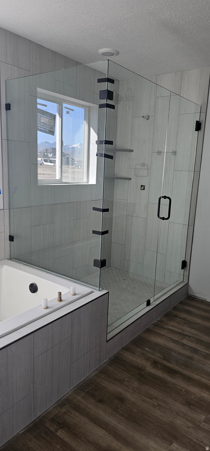 COWBOY ESTATES - Residential