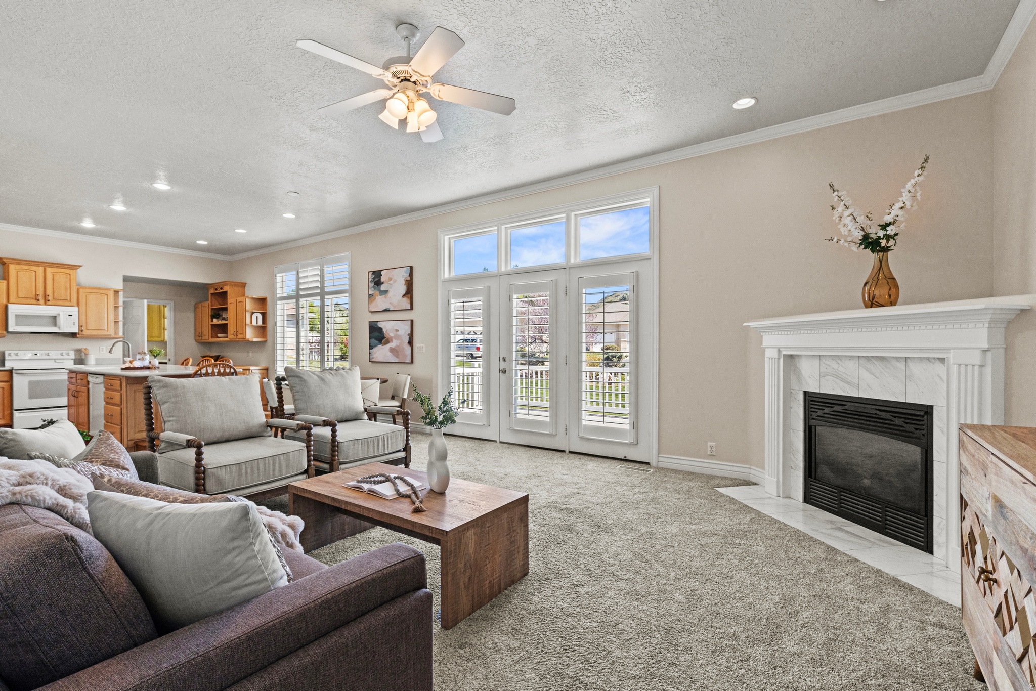 EAGLEWOOD - Residential