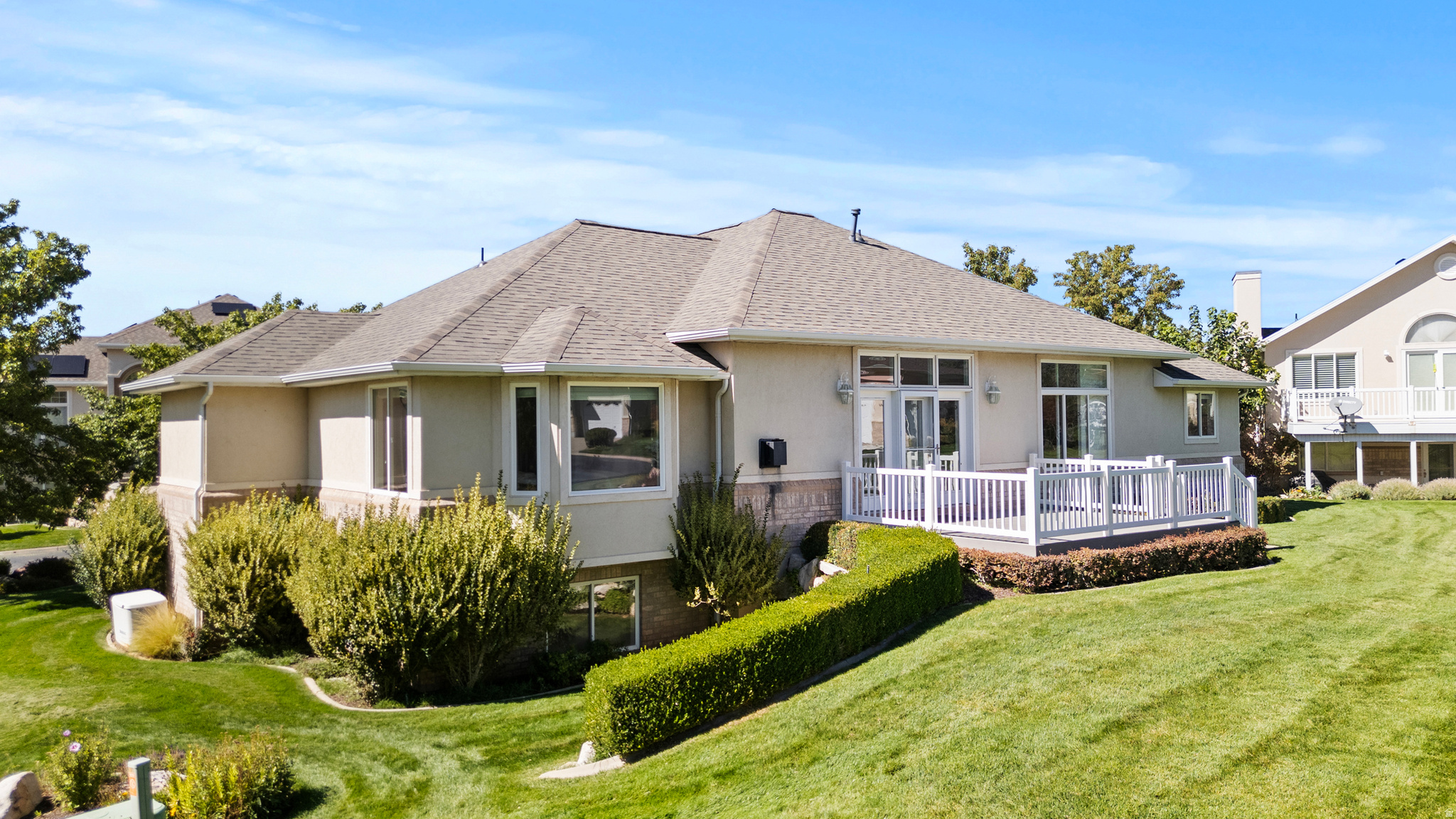 EAGLEWOOD - Residential