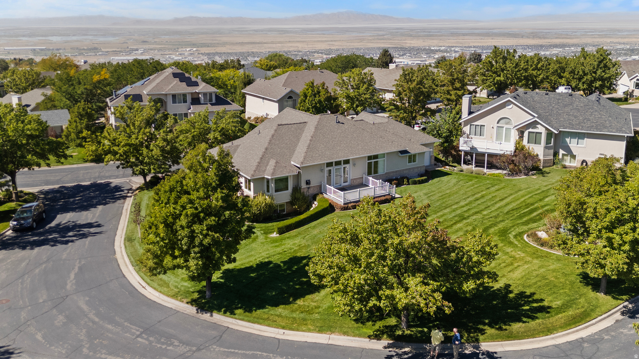 EAGLEWOOD - Residential