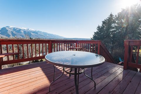 Tiny photo for 5760 S 1050 E, South Ogden, UT 84405 (MLS # 2128777)