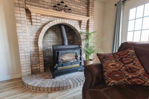 Tiny photo for 5760 S 1050 E, South Ogden, UT 84405 (MLS # 2128777)