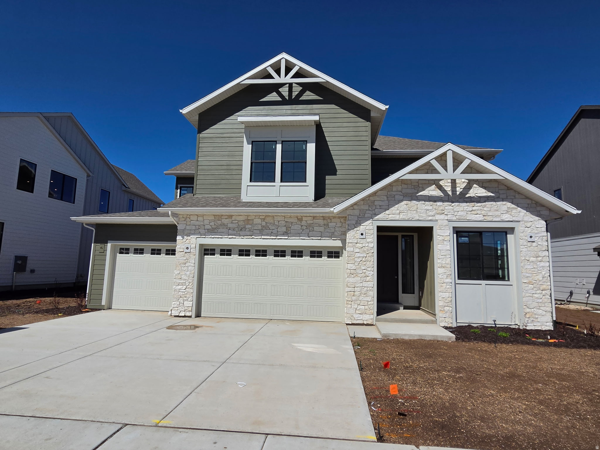 CROSSINGS AT LAKE CREEK - Residential