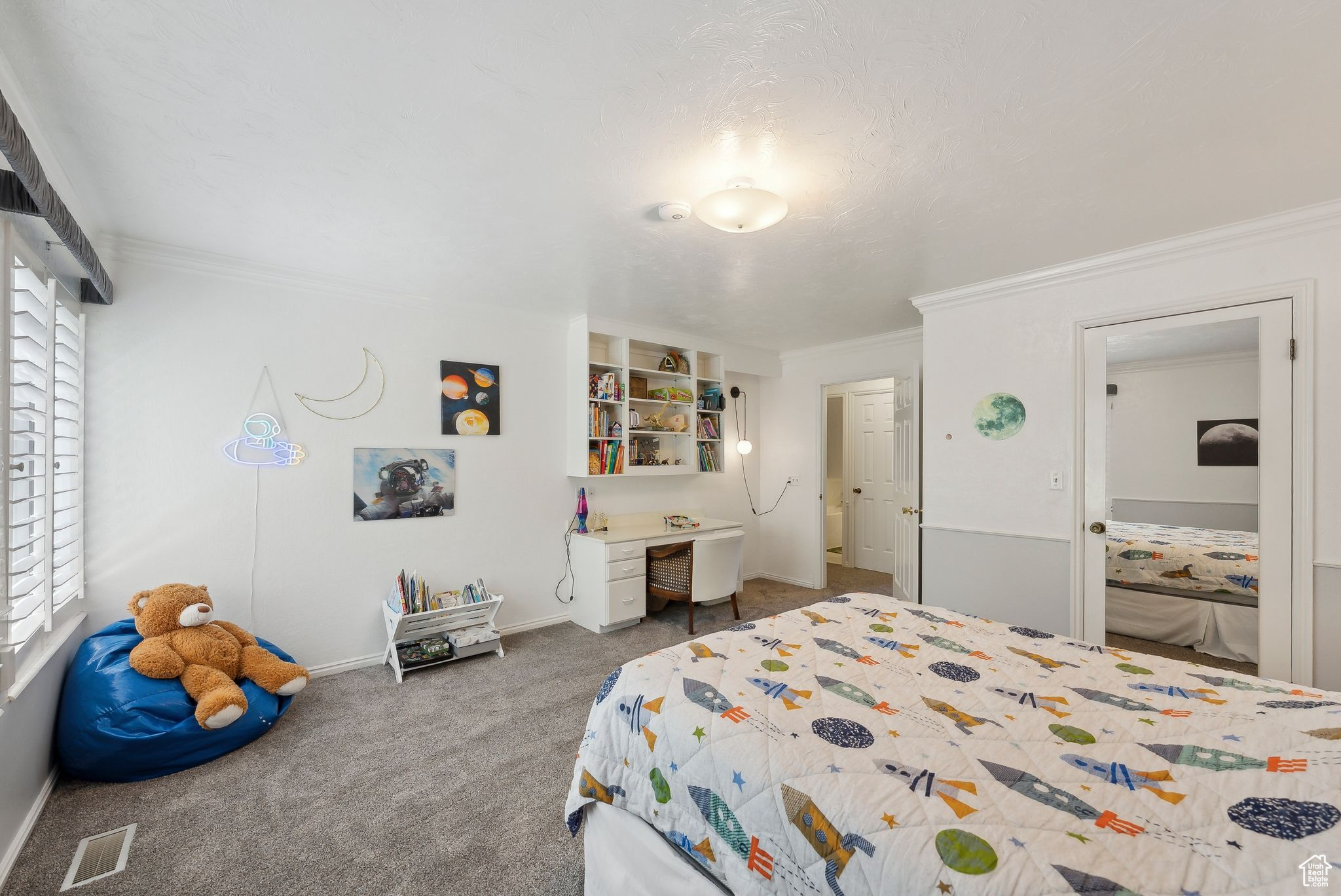 MT OLYMPUS HILLS - Residential