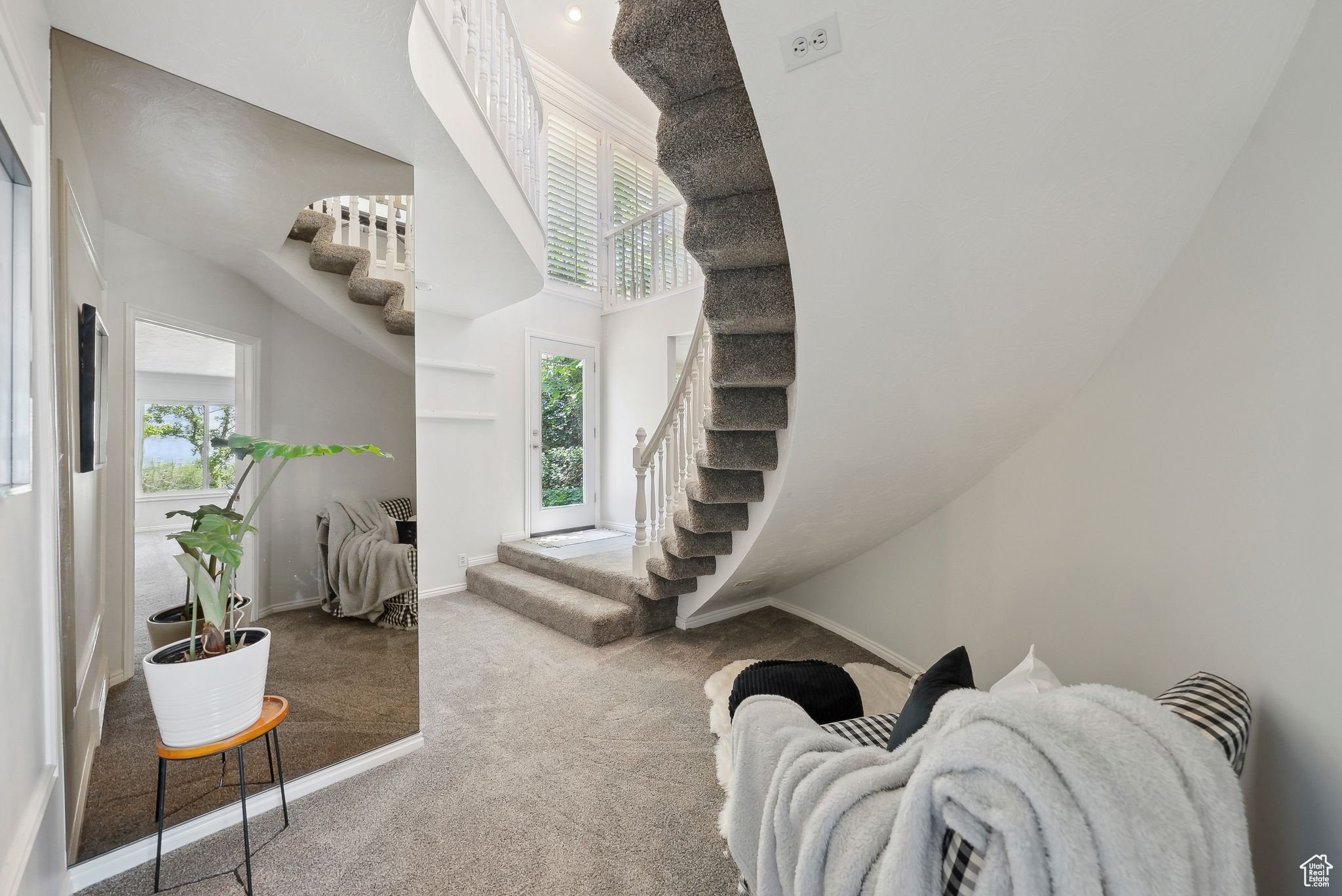 MT OLYMPUS HILLS - Residential