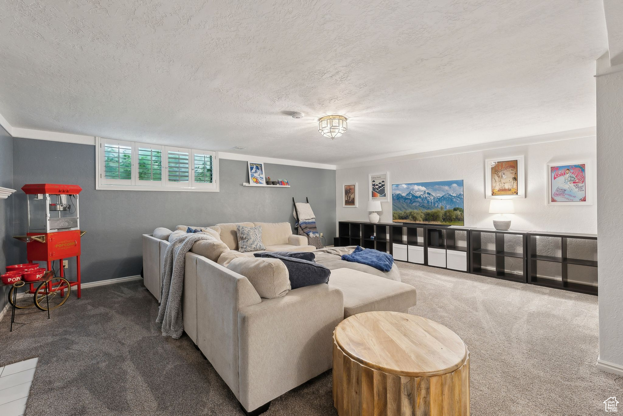 MT OLYMPUS HILLS - Residential