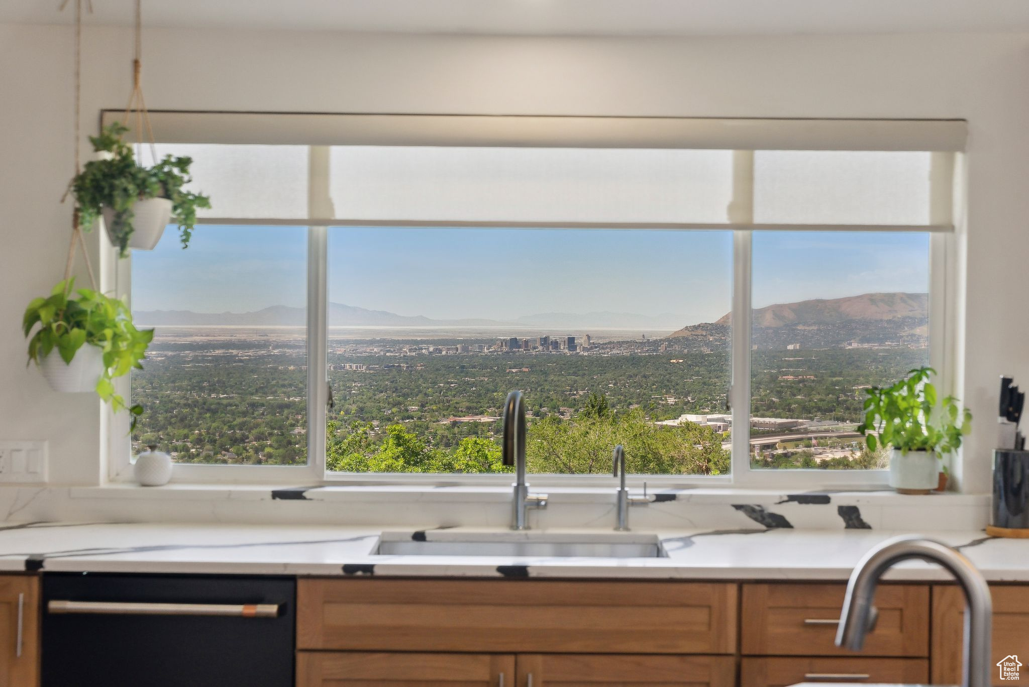 MT OLYMPUS HILLS - Residential