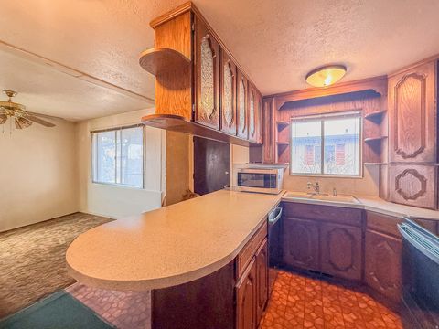 Tiny photo for 5142 S 300 E, Washington Terrace, UT 84405 (MLS # 2132750)