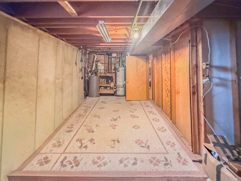 Tiny photo for 5142 S 300 E, Washington Terrace, UT 84405 (MLS # 2132750)