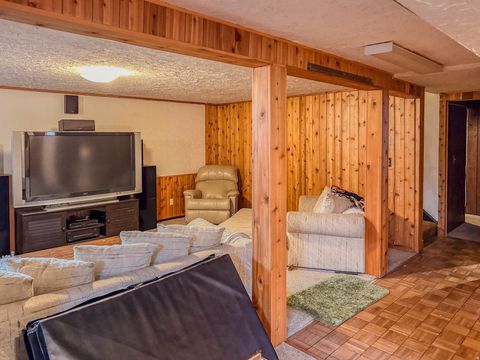 Tiny photo for 5142 S 300 E, Washington Terrace, UT 84405 (MLS # 2132750)