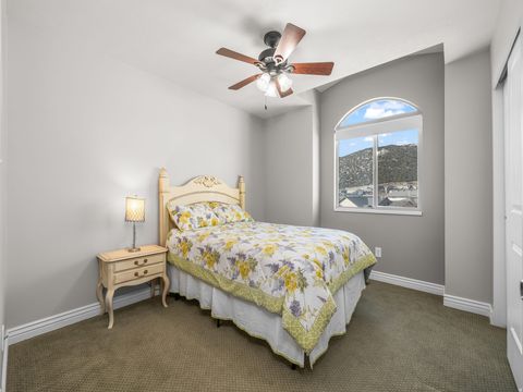 Tiny photo for 4001 E EAGLE TOP CT N, Eagle Mountain, UT 84005 (MLS # 2142505)