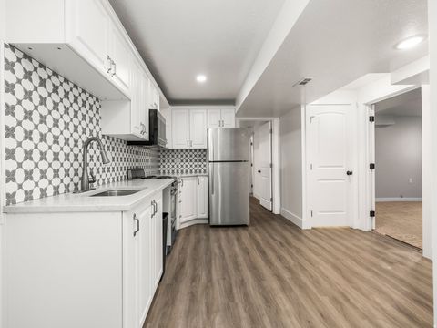 Tiny photo for 4001 E EAGLE TOP CT N, Eagle Mountain, UT 84005 (MLS # 2142505)