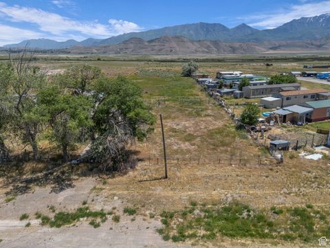 Tiny photo for 264 N CENTER ST, Goshen, UT 84633 (MLS # 2089054)