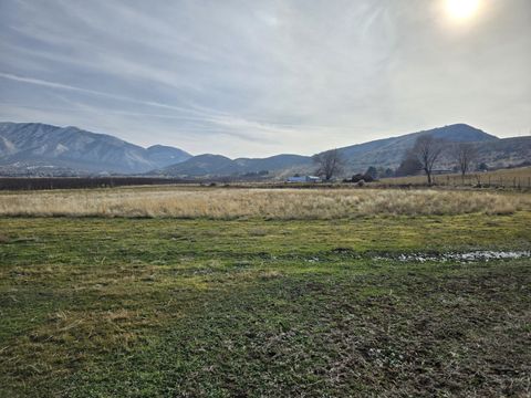 Photo of Payson, UT 84651 (MLS # 2130258)