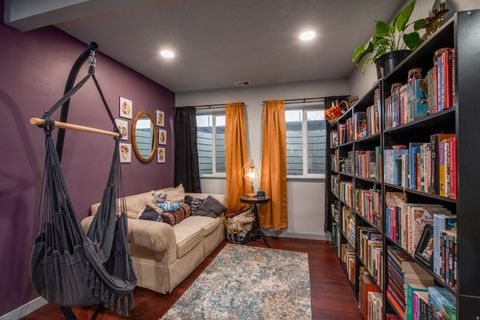 Tiny photo for 262 N SANTA FE DR, Mapleton, UT 84664 (MLS # 2142578)