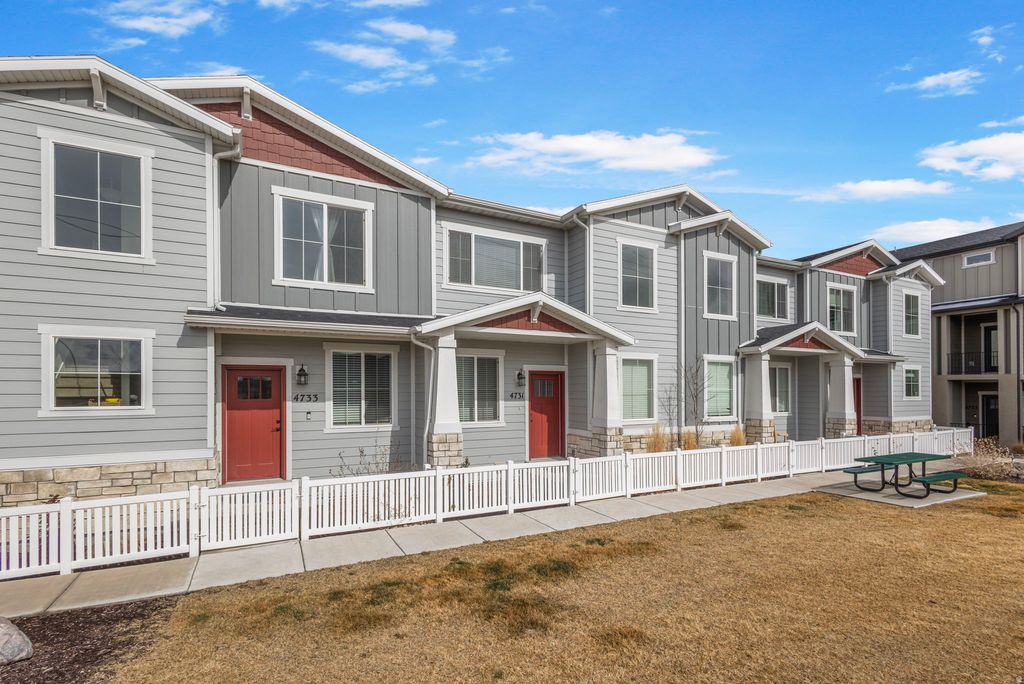 Photo of 4731 W TALAVERA WAY S #T-38, Salt Lake City, UT 84118 (MLS # 2137527)